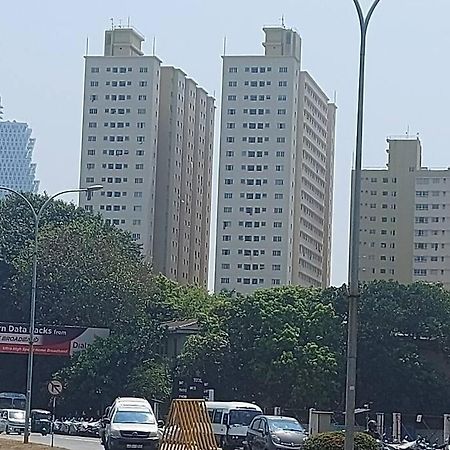 Jays Apartment - Colombo 02 At The Heart Of Convenience Εξωτερικό φωτογραφία