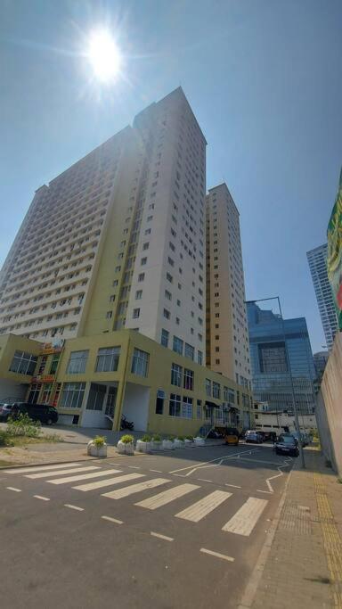Jays Apartment - Colombo 02 At The Heart Of Convenience Εξωτερικό φωτογραφία