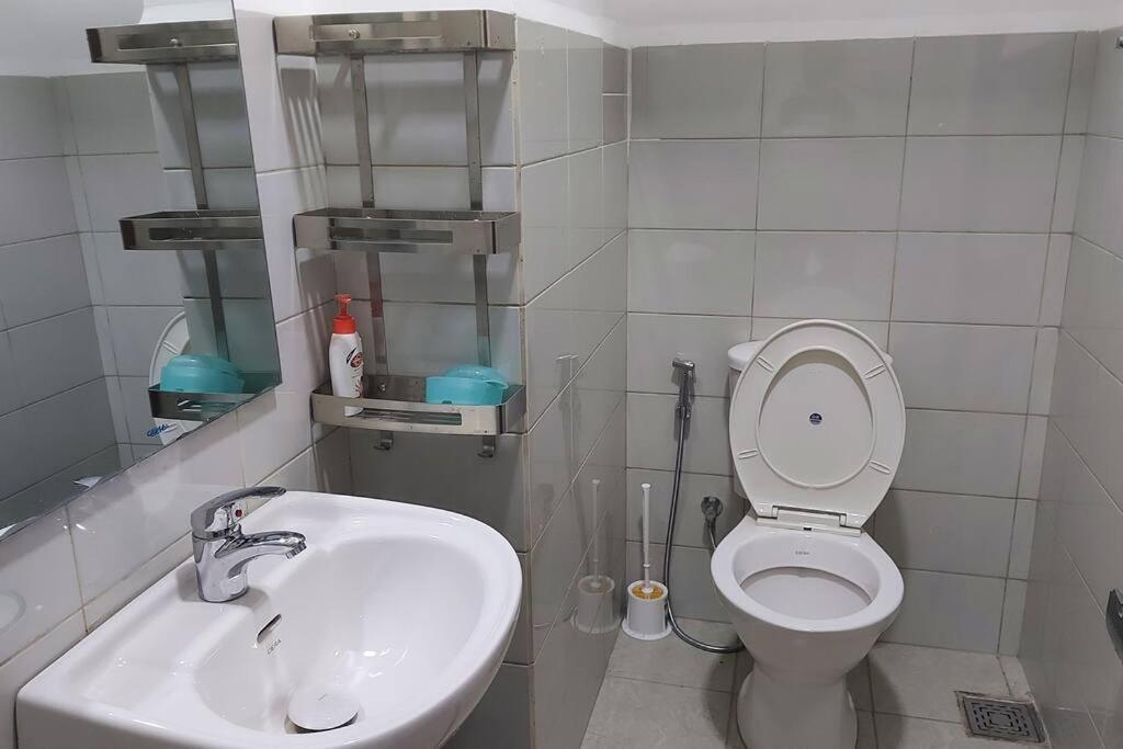 Jays Apartment - Colombo 02 At The Heart Of Convenience Εξωτερικό φωτογραφία